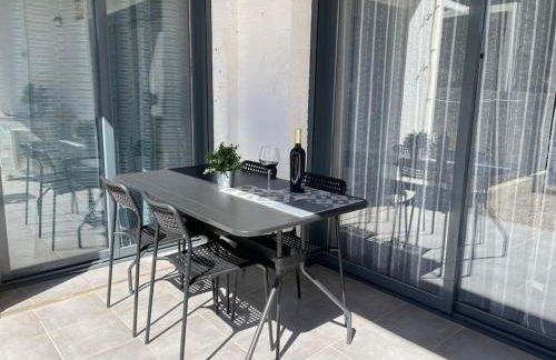 Apartamento con patio y Jacuzzi privado - Foto 13