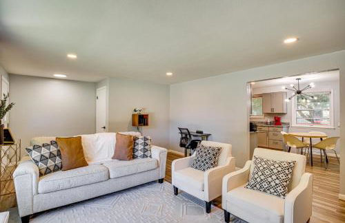 Large Backyard, Walk to Hospital Sheboygan Abode! - Photo 3