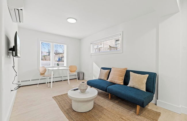 Elegant Condos in Arlington - Photo 12