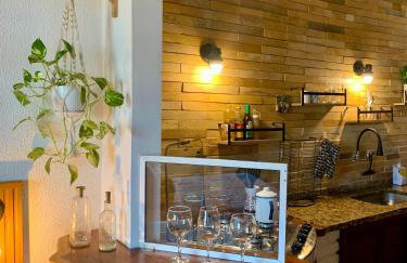 Suíte frente mar com cozinha e quintal pés na areia - Foto 23