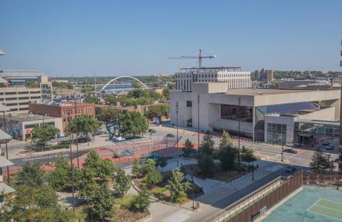 Designer Downtown Condo Suite - Splendid View - Foto 24