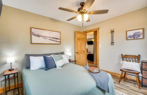 Idyllic Rye Cabin Deck with Mountain Views! - Foto 19