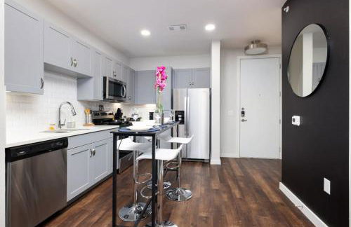 Spacious 1BR w Pool&Prkng, Near Rvrwlk & Conv Ctr - Foto 46