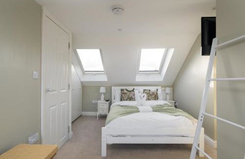Beautiful cottage style 3-bed By Valore Property Services - Foto 21