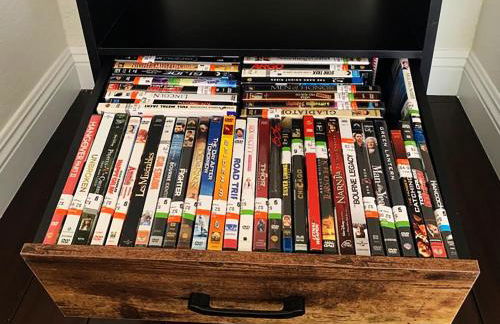 Buddha Gem, Central 6 Bed Room Luxury Home with Pool Hot Tub Game Room and much more - Foto 35