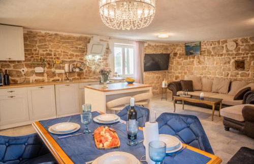 Škarpini dvori - Foto 7