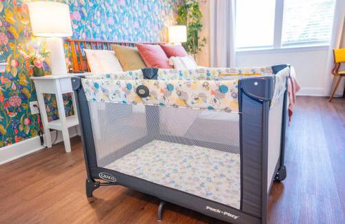 The Botanical Suite Newly Built Upscale Central - Photo 17