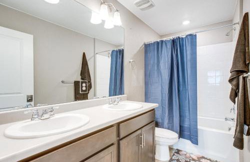 Perfect for Families! Quiet Aurora Home - Foto 18