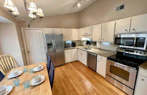 Lowcountry Oasis - 3 bed 2 bath - 5 min to beach - Photo 19