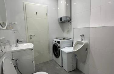 Emily at CITY CENTER - Foto 35