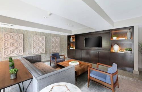 Cozy 2BR Apt in Downtown LA with Pool & Hot Tub - Foto 24