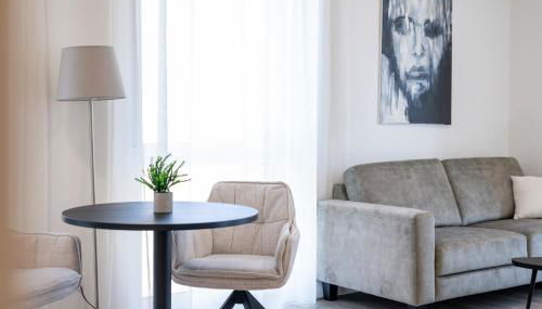 Suites Visbek, 24h Self Check In - Photo 3