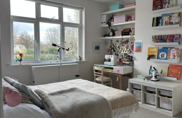 Charming Family Home near Richmond Park - Foto 23