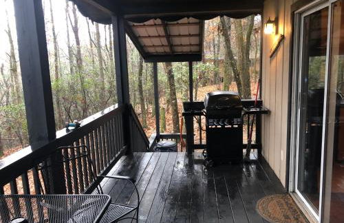 Mountain-top Cabin Get-away with Hot tub and a View - Foto 14