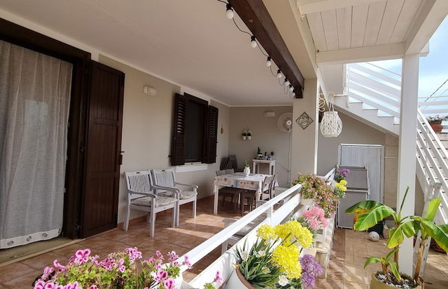 Comfortable Holiday House Close to the sea Down - Photo 6