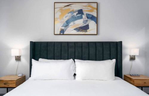 Grandview Getaway, Fitness Center, Secure Parking - Photo 10