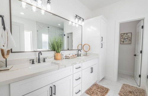 Luxury Home Near Houston Downtown & Medical Center - Photo 32