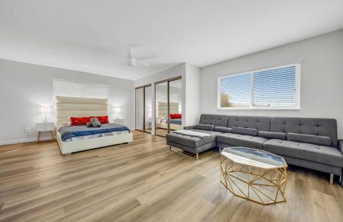 Oneluxstay 3BR Home Near the Beach - Foto 51