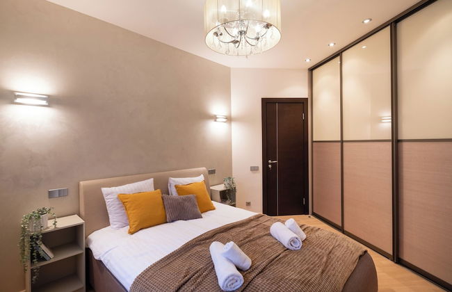 Audeju Two Bedroom With Two Bathrooms - Photo 4