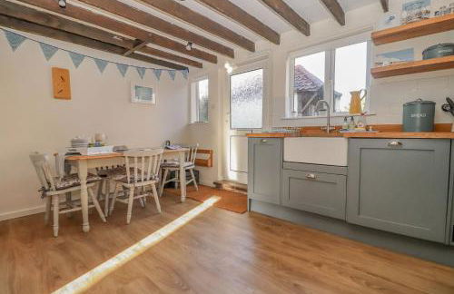 Quaint 2 bed cottage near North Norfolk Coast - Harpers Cottages - Foto 7