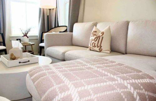 Stylish Cozy Family Cottage with Golf Cart - 1 mile to Dwntn Ocean Springs and beach - Foto 8