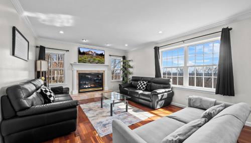 Spacious 6 BR Villa - Serene Scenic Mountain Escape - Foto 5