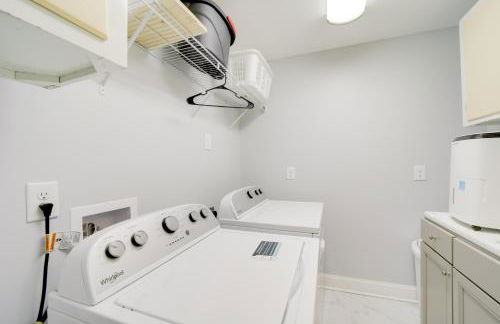 Remote Smoky Mtn Escape with Views and Trail Access! - Foto 26