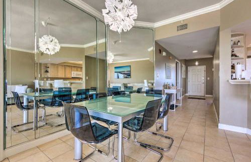 Gulf Views and Pool Access Coral Reef Resort Condo - Foto 7