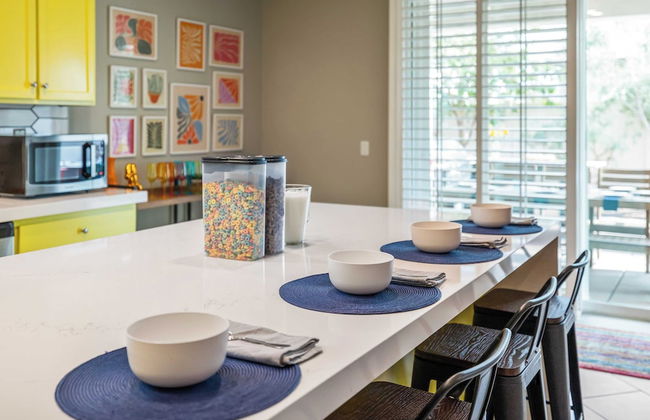 Kaleidoscope by Avantstay Colorful Escape + Pool - Foto 13