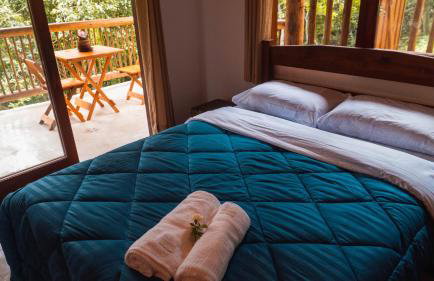 Ecocasa azul - Chalé na mata - Foto 31