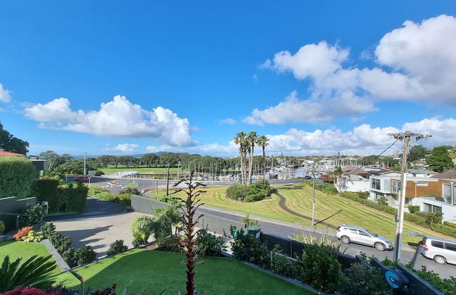 Fabulous Milford 1BR With Views & SkyTV - Foto 18