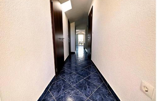 Apartmani Adriana - Photo 26