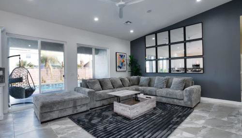 VEGAS OASIS CLOSE 2 STRIP! Private Hot tub & Heated Pool - Foto 2