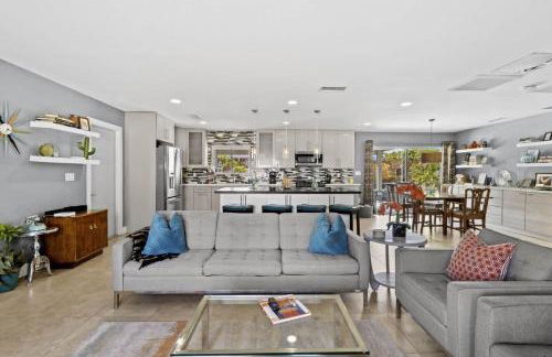 3 BDR Desert Oasis in the Heart of Palm Springs! - Foto 26