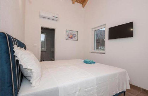 Nice Home In Zavojane With Kitchen - Foto 13