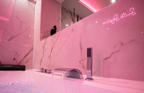 Beautiful Skyline Suite 30 minutes from Paris! - Foto 14