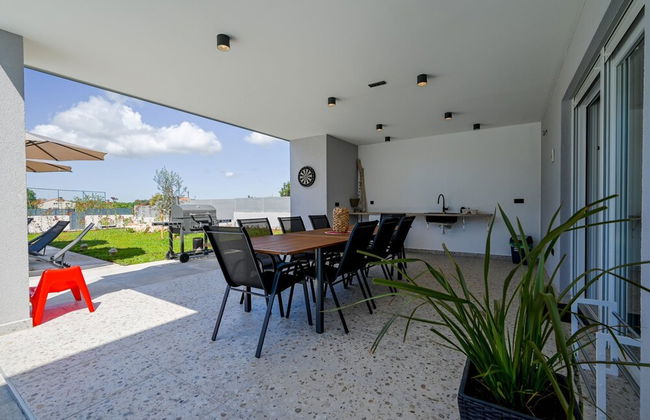 Matohanci Dazzling Villa With Pool - Foto 67