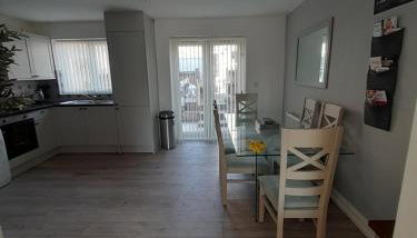 Church House - Foto 1