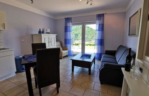 Weingut Amlinger&Sohn - Photo 10