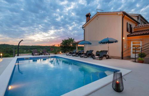Villa Ana-Marija with pool & panoramic nature views - Foto 22