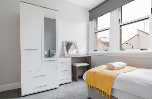 Dalkeith Three Bed Two Bath Apartment - Photo 18