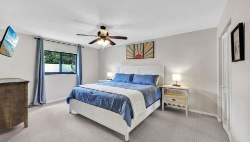 Heated Pool, Sleeps 10, Relaxing Lanai, Near Beaches, Pet Friendly! - Foto 4