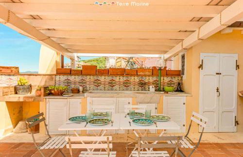 Luxury Penthouse, Terre Marine - Photo 19