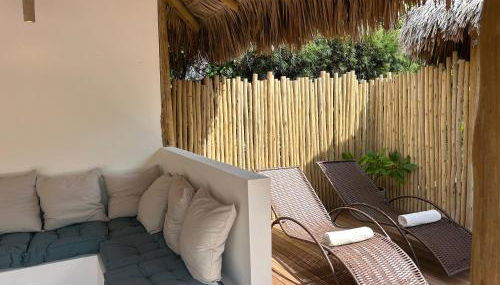 Tiki Pool's Bungalows - Foto 2