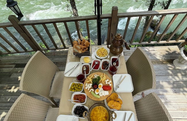 IVA River Boutique Hotel - Photo 23