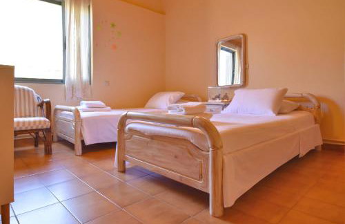 Otzia Bay House, 7 minutes walking distance from the beach - Foto 32