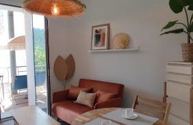 Terracotta - T2 avec Terrasse proche de Cassis - Foto 12