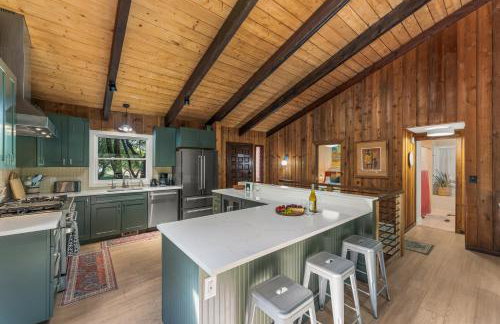 Glenwood Springs Mountain Getaway with Hot Tub and Riverfront - Foto 44