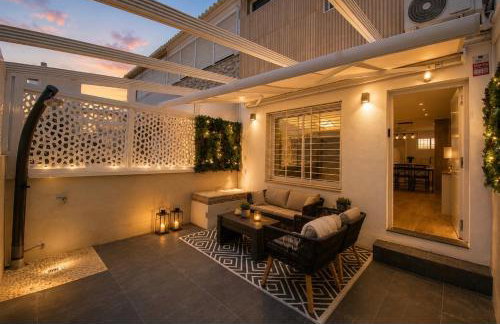 Casa familiar frente la playa cerca del aeropuerto - Foto 1