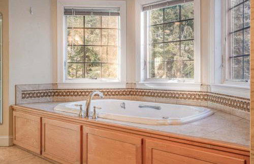 Town & Tide Home for 8 - Foto 25